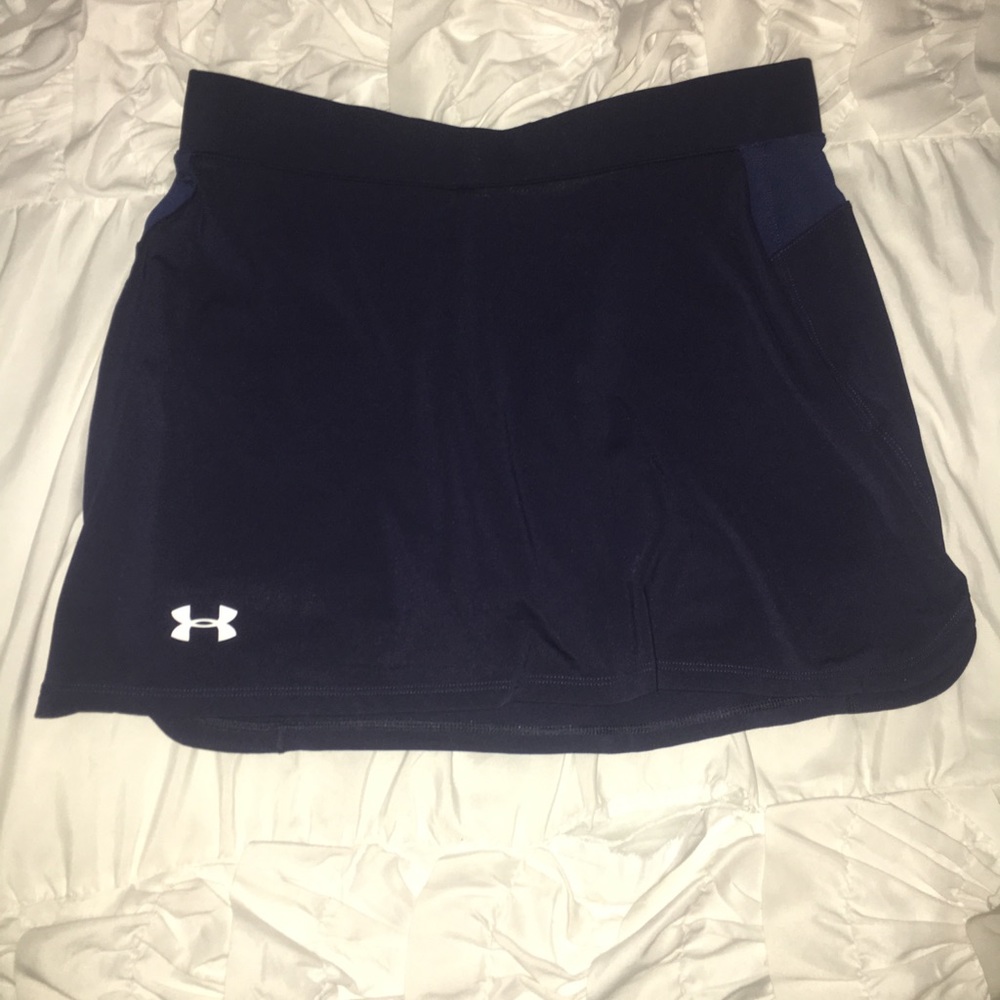 UNDER ARMOR TENNIS SKIRT